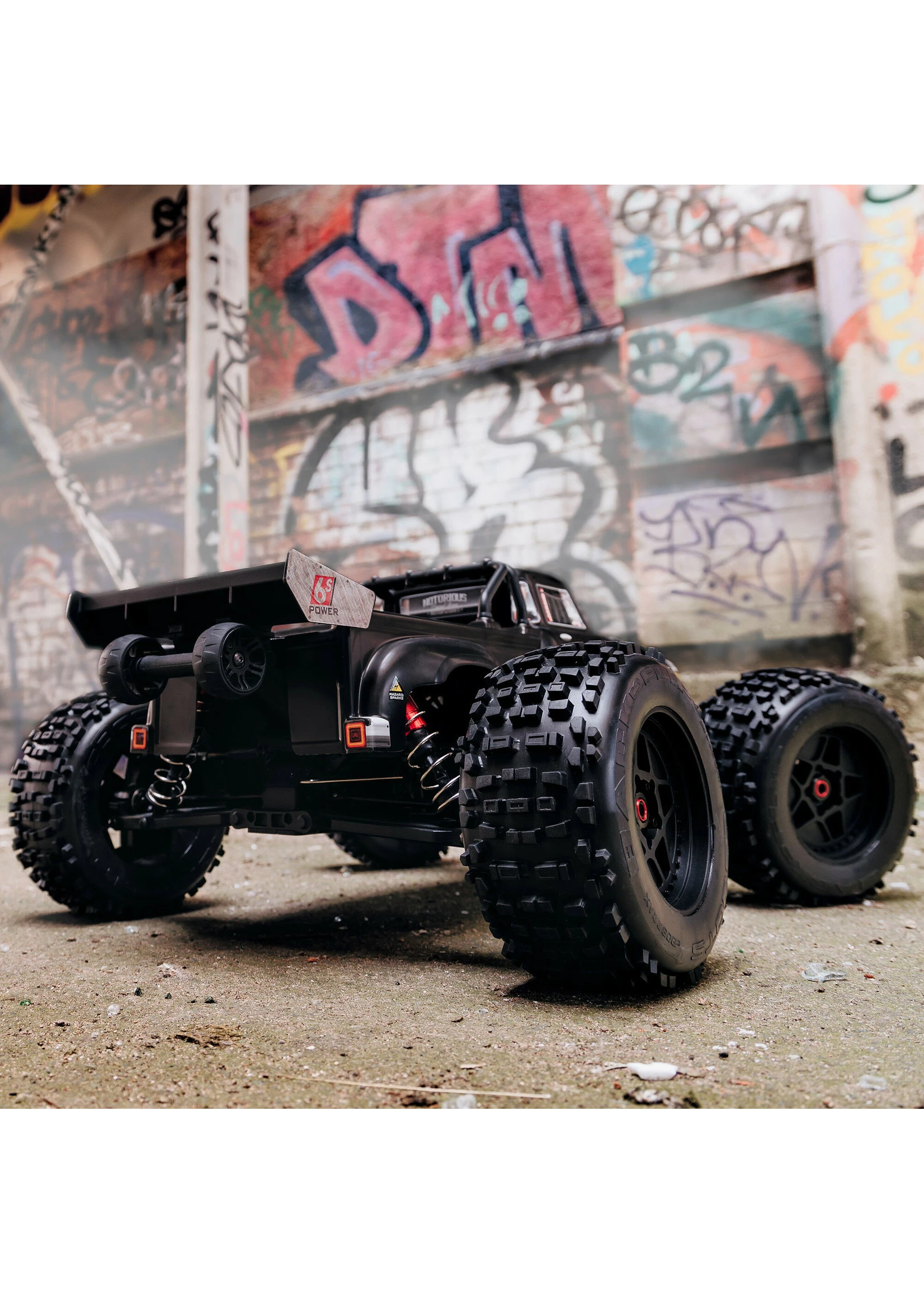Arrma 1/8 NOTORIOUS 6S V5 4WD BLX Stunt Truck With Spektrum Firma RTR - Black - Image 5